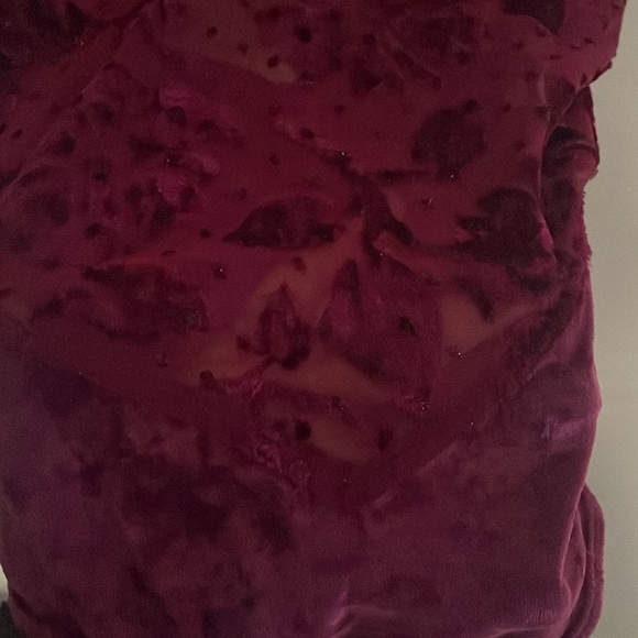 Victoria’s Secret gold label high neck burnout velvet bodysuit size M - Picture 9 of 9